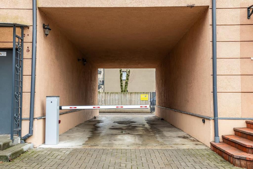Modern Flat In Old Town Kaunas - Free Parking & Self Check-In Eksteriør bilde
