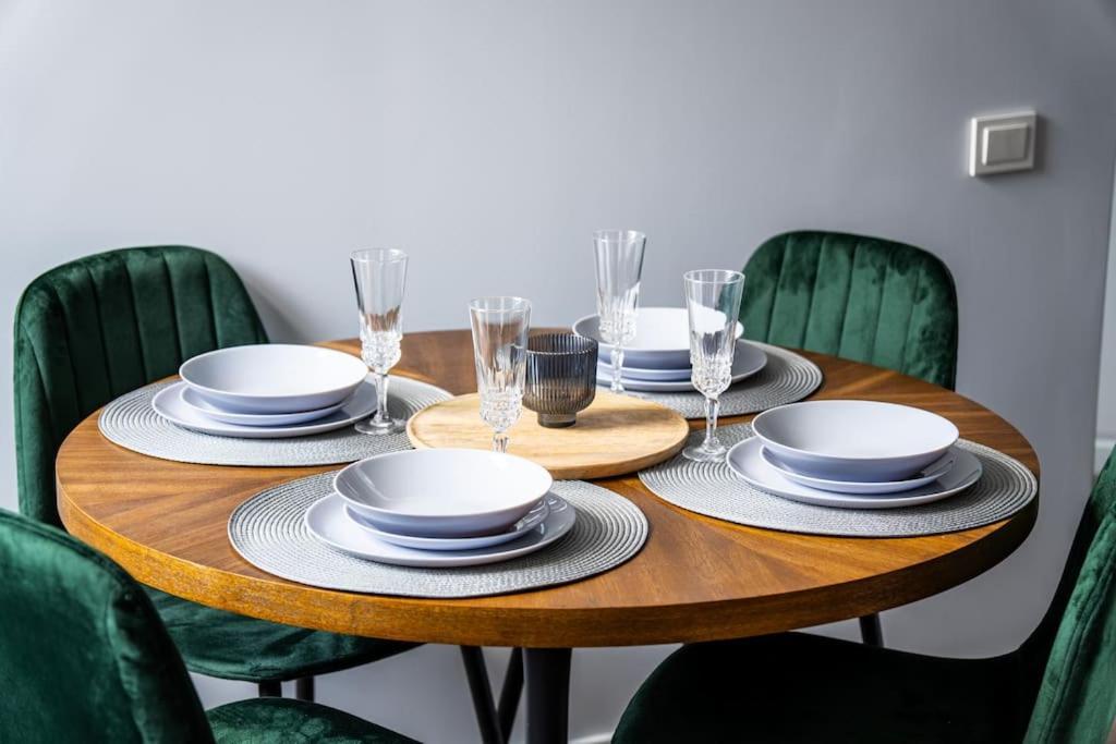 Modern Flat In Old Town Kaunas - Free Parking & Self Check-In Eksteriør bilde