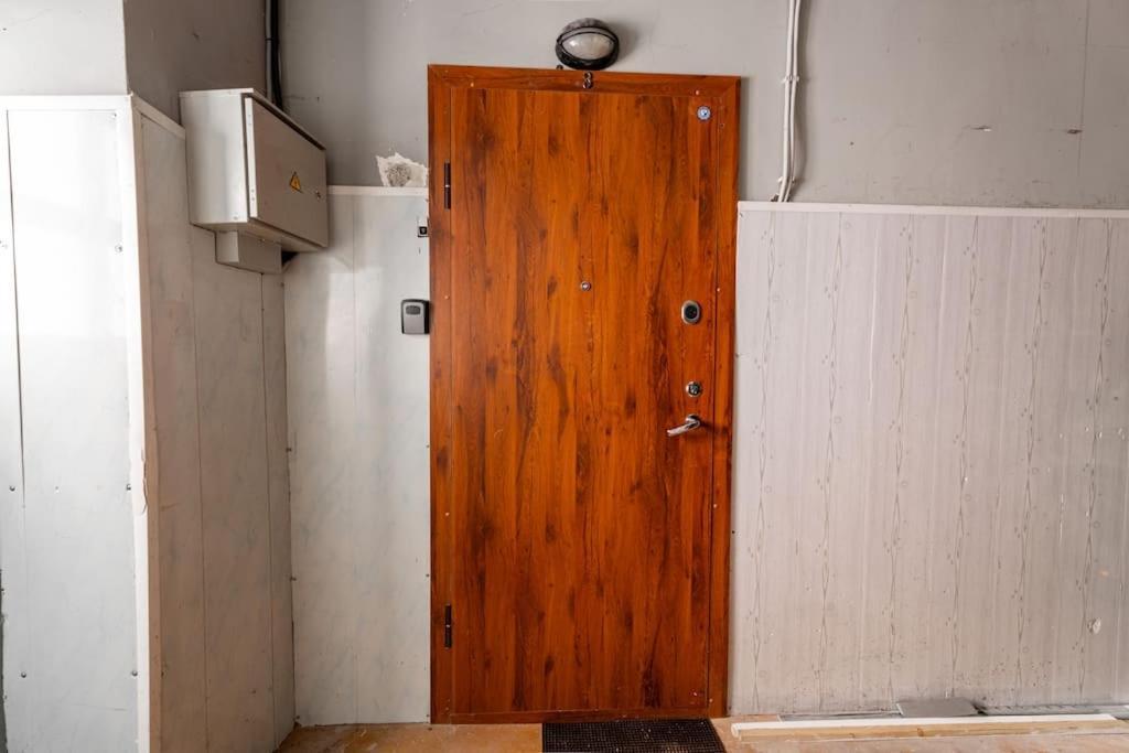 Modern Flat In Old Town Kaunas - Free Parking & Self Check-In Eksteriør bilde