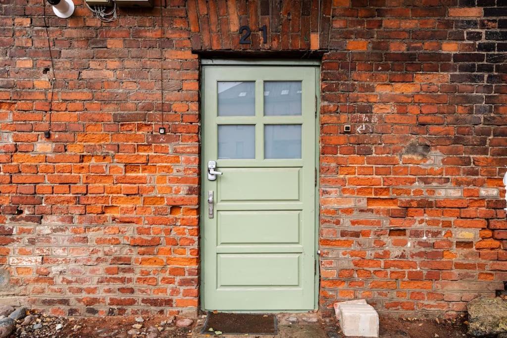 Modern Flat In Old Town Kaunas - Free Parking & Self Check-In Eksteriør bilde